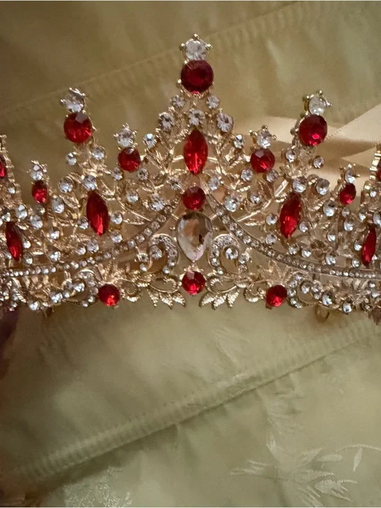 Yellow Ruffled Corset & Tiered Skirt Costume Set - Picture 4 of 5